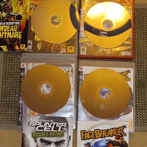 PS3 game bundle - Picture 2 of 2